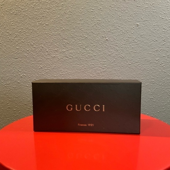 GUCCI x BIANCHI Black Crest Logo Water Bottle - Picture 9 of 11